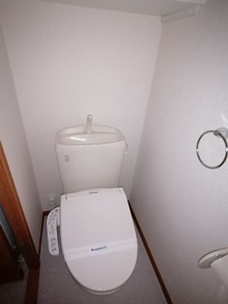 レオパレスあいのはらⅢ トイレ