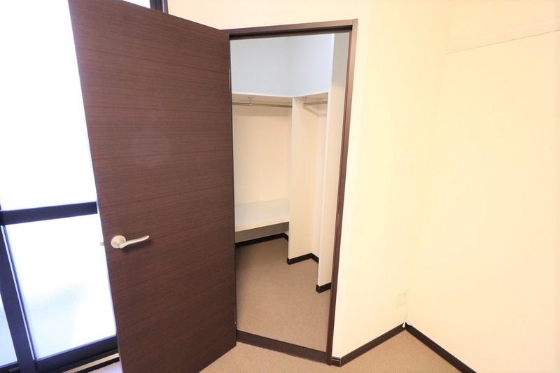 レオネクスト千代川レオハイツ 収納