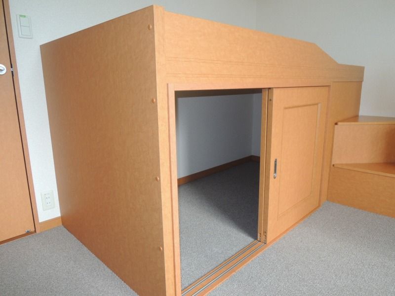 レオパレス福住Ｂ 収納