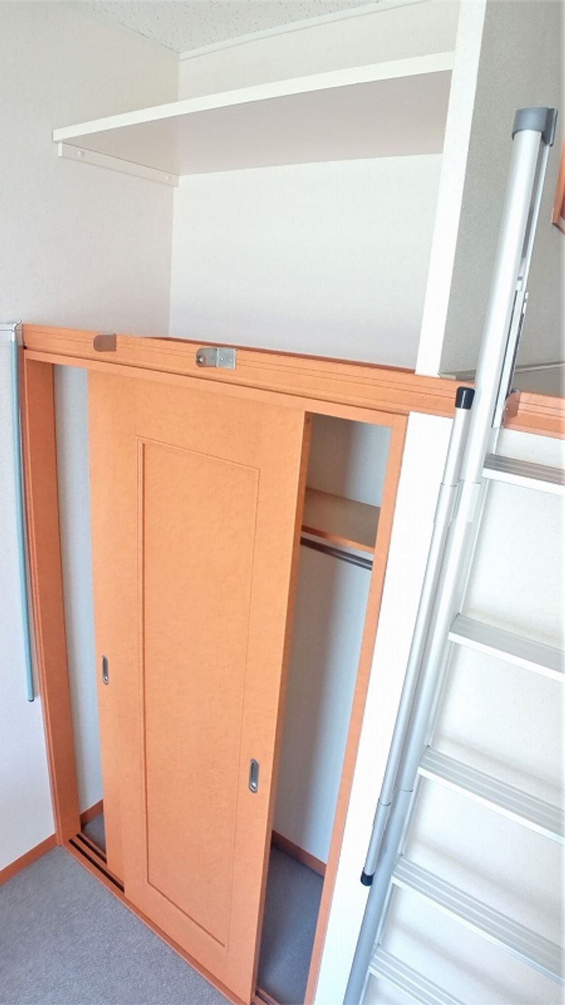 レオパレスシャーペルサン 収納