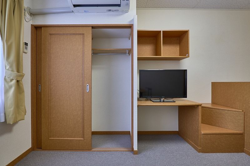 レオパレスクリアコート城東 収納
