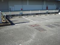 レオパレスタカネ．台 駐車場