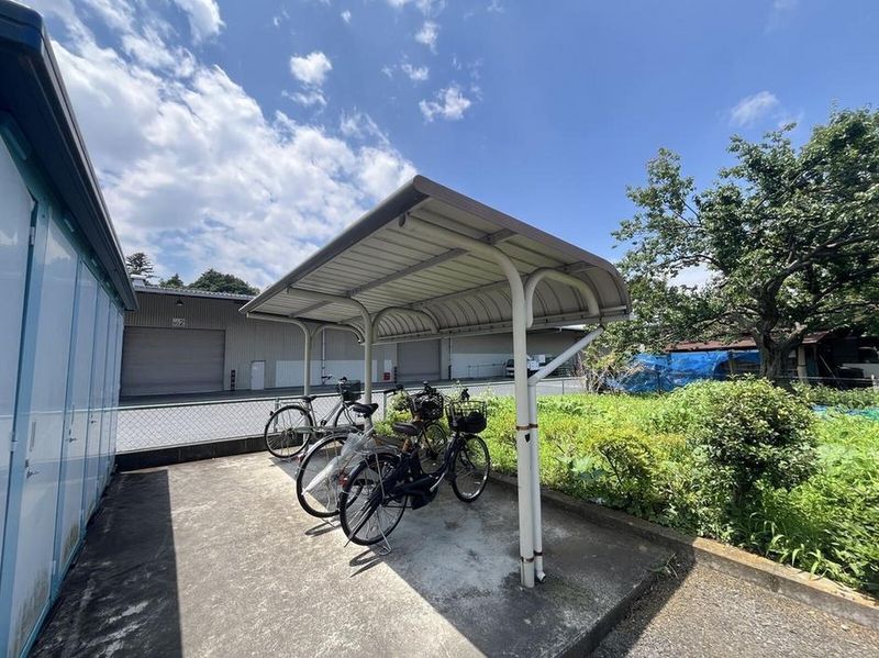 レオパレスタカネ．台 共用部分