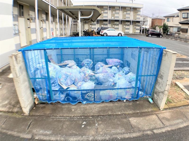レオパレスピュアコートⅡ 共用部分