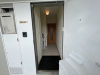 レオパレス中屋敷Ａ 玄関