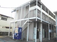 レオパレスクレスト 外観