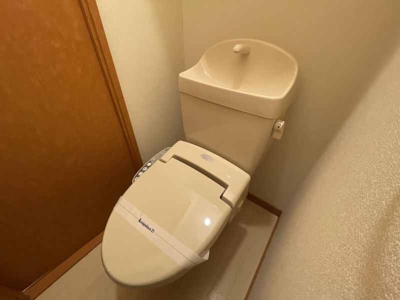 レオパレスすみよし トイレ