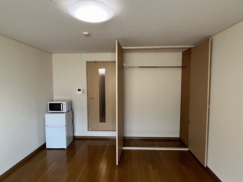 レオパレス水落 収納