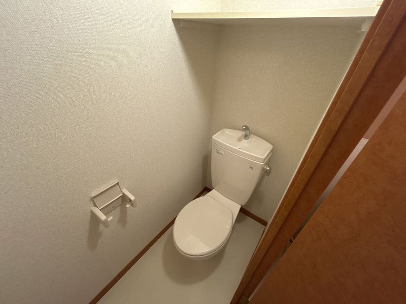 レオパレスサニーヒル トイレ