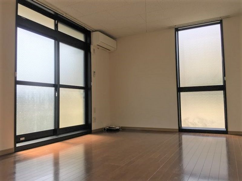 レオパレス信和 居間