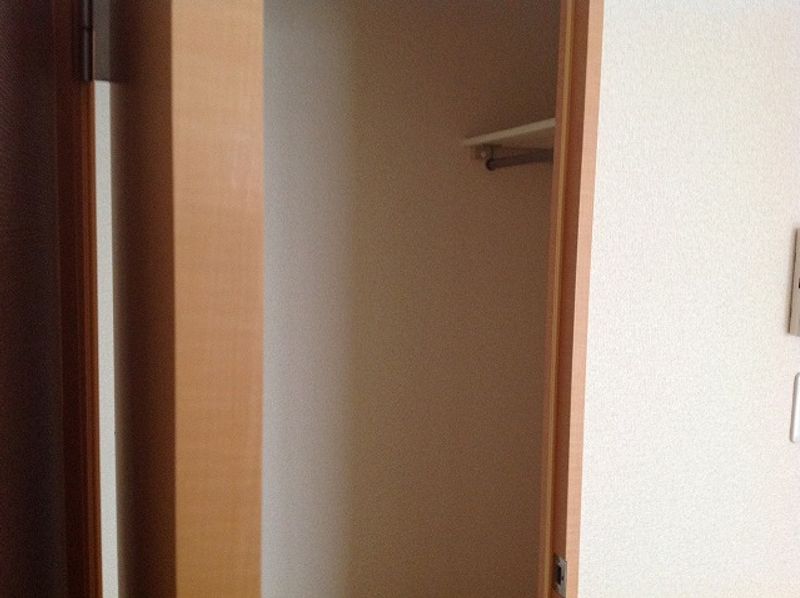 レオパレスプリマベーラ大成 収納