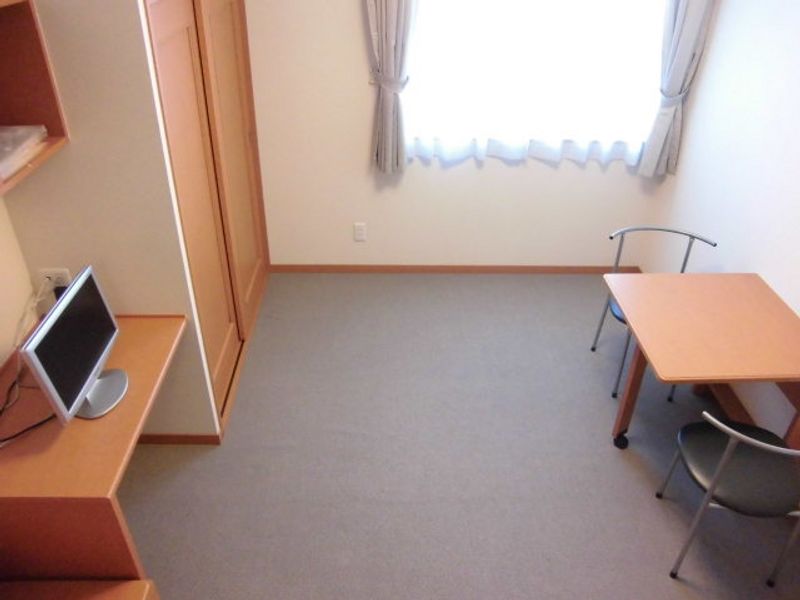 レオパレスきらら 居間