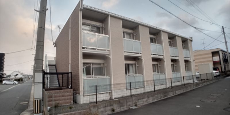レオネクストかえで 外観