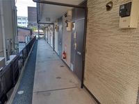 レオパレスセーグオリゾン 玄関