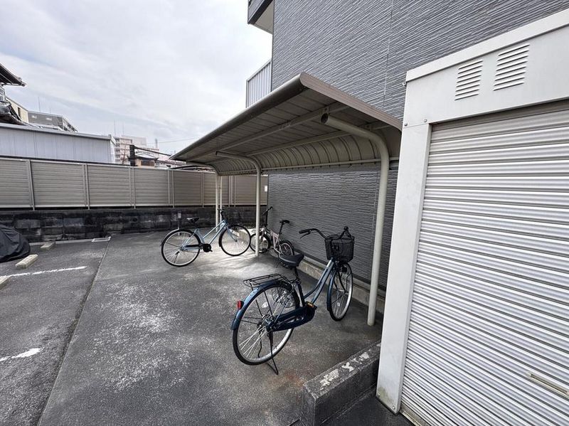 leopalace sky away Shared spaces