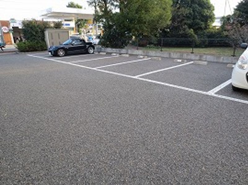 レオパレス三島 駐車場