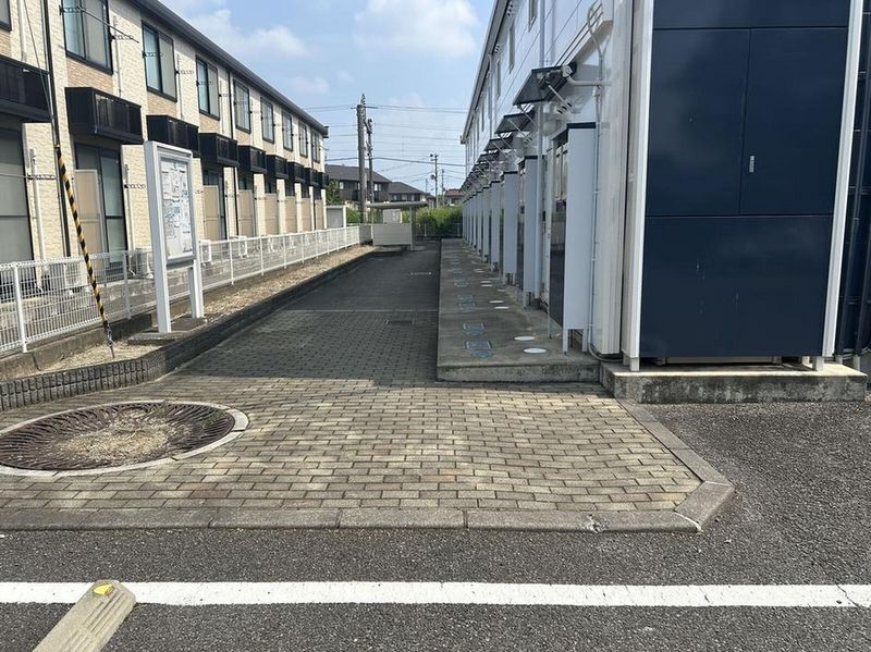 レオパレスセドナ　西福島 エントランス