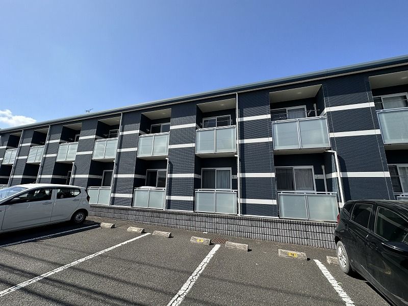 レオネクストＷＩＮ 駐車場