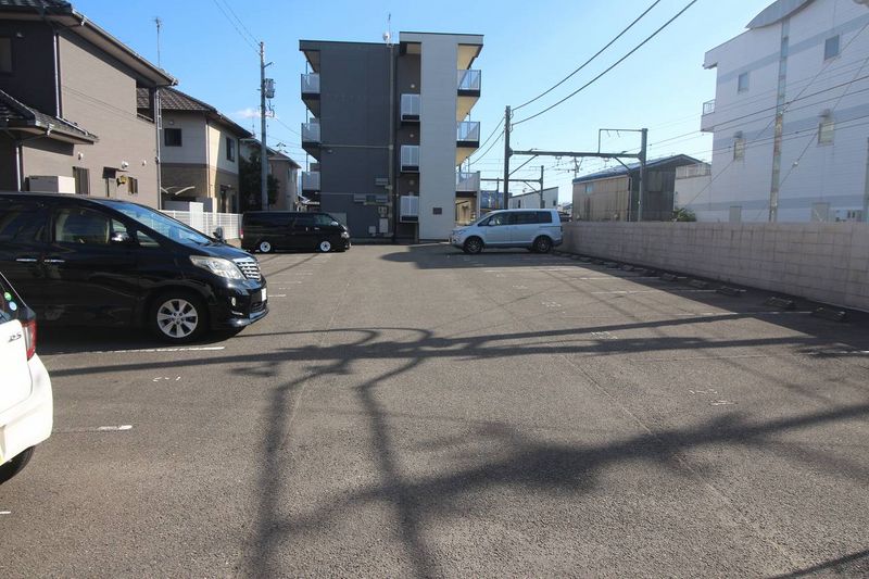 レオパレス松山保免 その他
