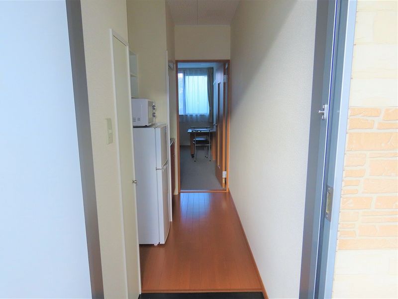 レオパレスオアシスイン上松 玄関