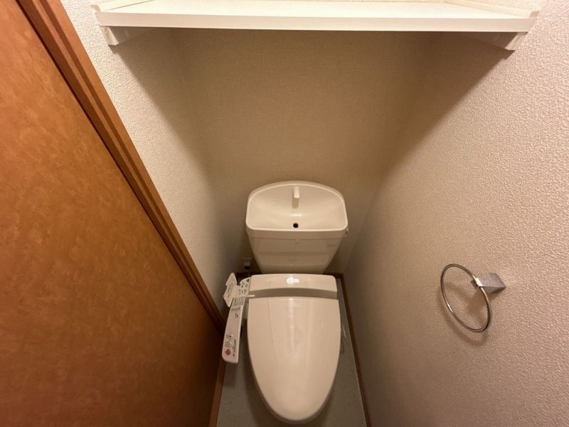 レオパレス西羽貫 トイレ