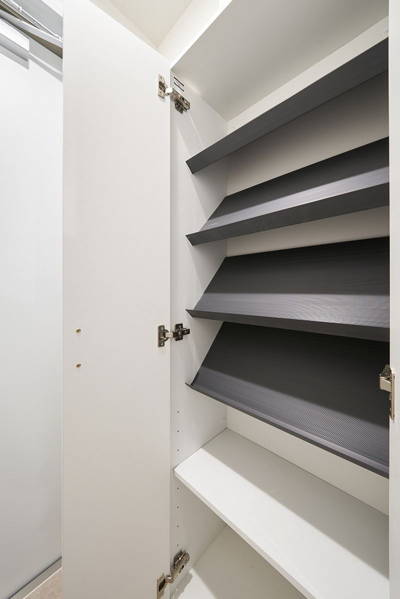 ArLk Ripalisa T Khác