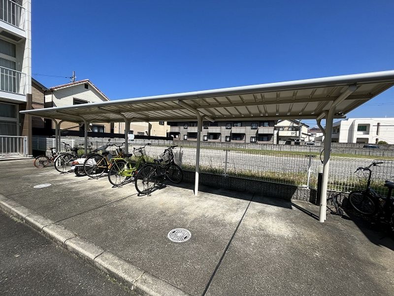 レオパレスフィスデファミーユ 共用部分
