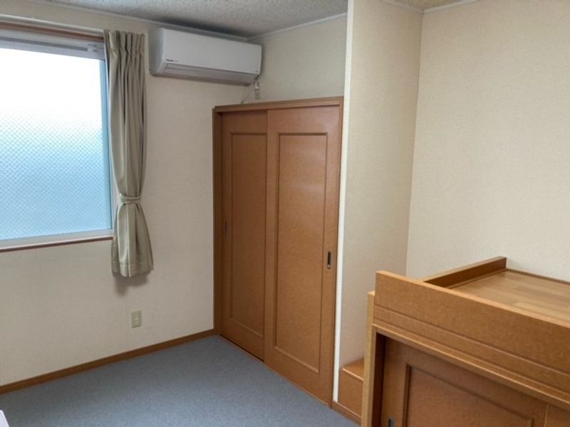 レオパレスパストラル　Ｅ 居間