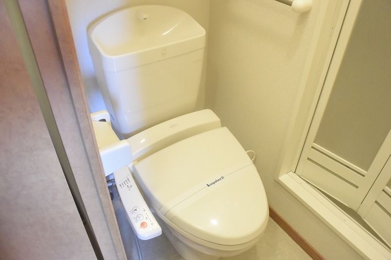 レオパレス櫻根南 トイレ