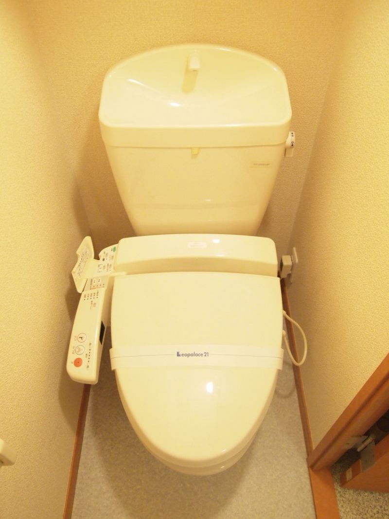 レオパレスエトワール惣社 トイレ