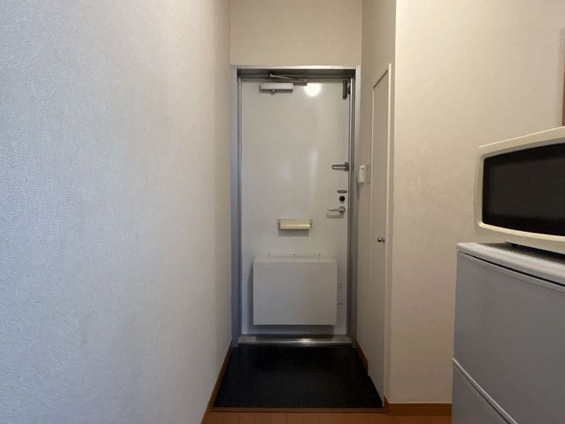 レオパレスＭＡＳＵＤＡ 玄関