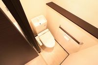 レオネクストカンフォーラ トイレ