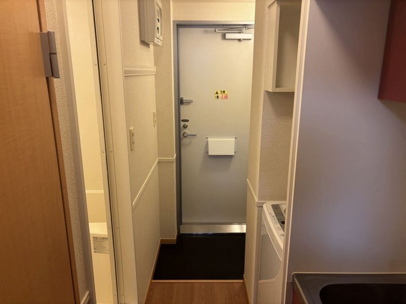 レオパレスＧＦ白鷺 玄関