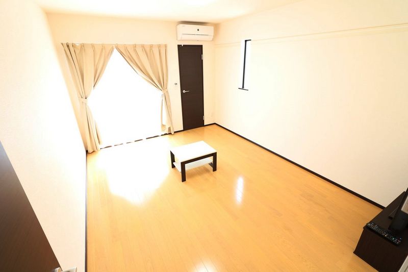 LEONEXT Taka II Living room