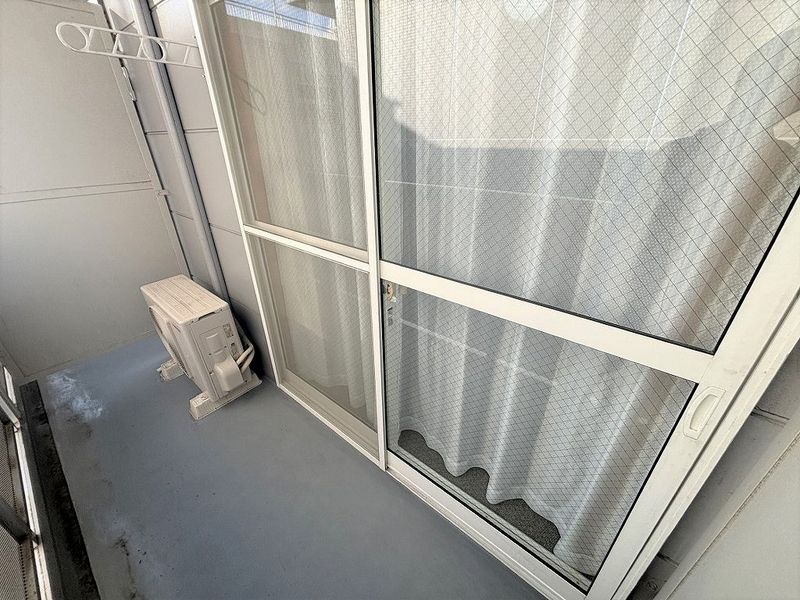 レオパレス新町 バルコニー