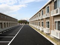 レオパレス仙港Ａ 駐車場