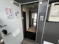 レオネクストオレンジ 玄関