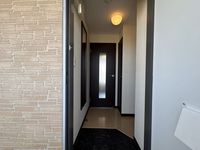 LEONEXT Morning Glory Entrance