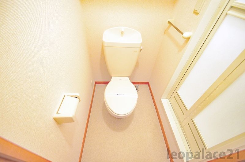 レオパレス鶴崎Ⅲ トイレ