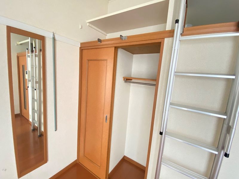 レオパレスウォーターヴィレッジ 収納