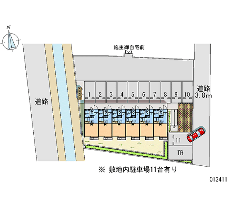 13411 Monthly parking lot