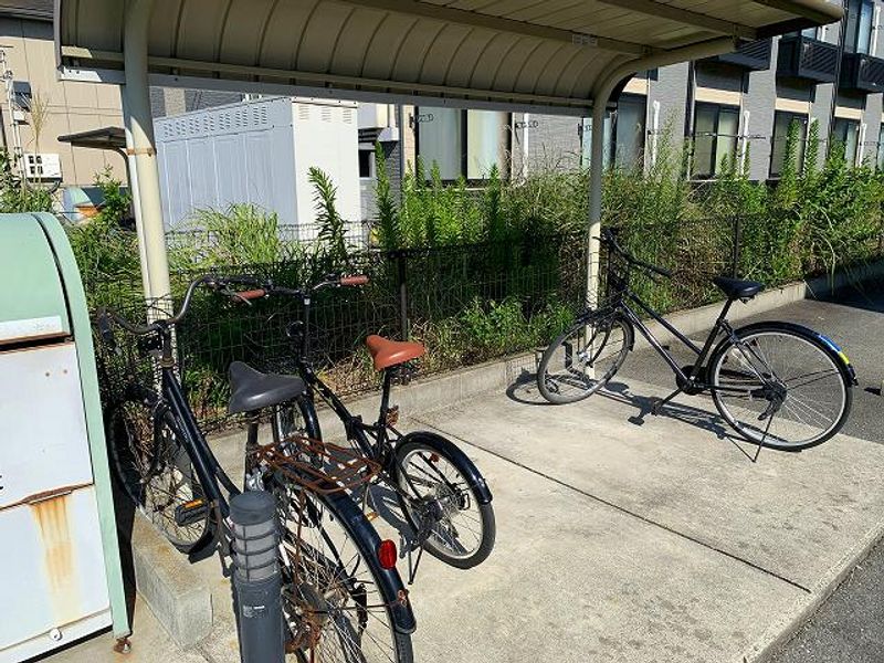 レオパレス中山 共用部分