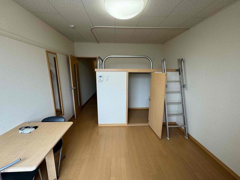 レオネクストアークセルシオ 居間