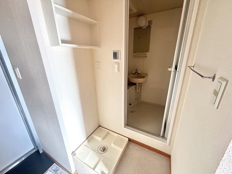 レオパレスカーマ９２９ 収納