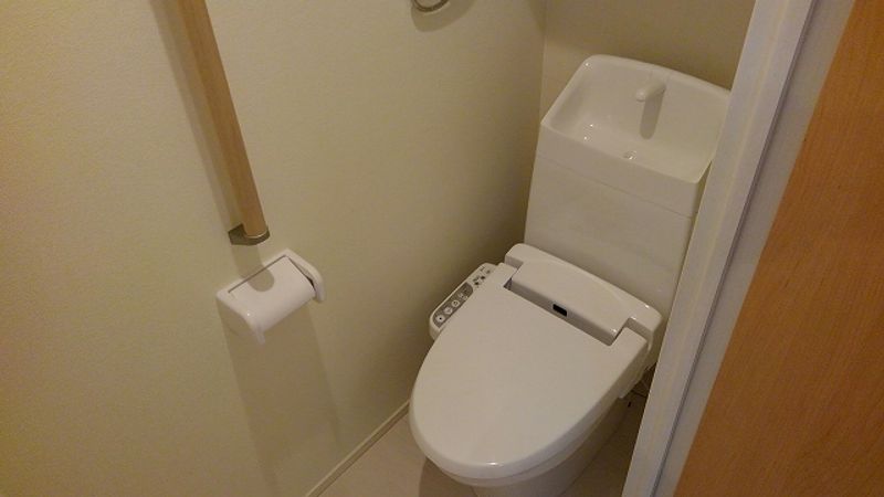 レオパレスなかじま トイレ