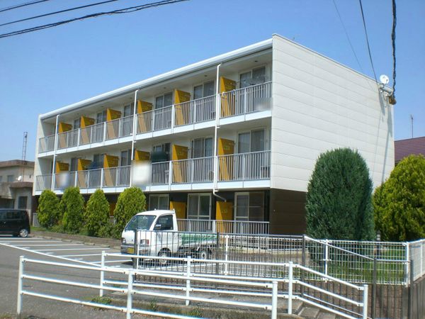 レオパレスフレイグラント多々良 外観