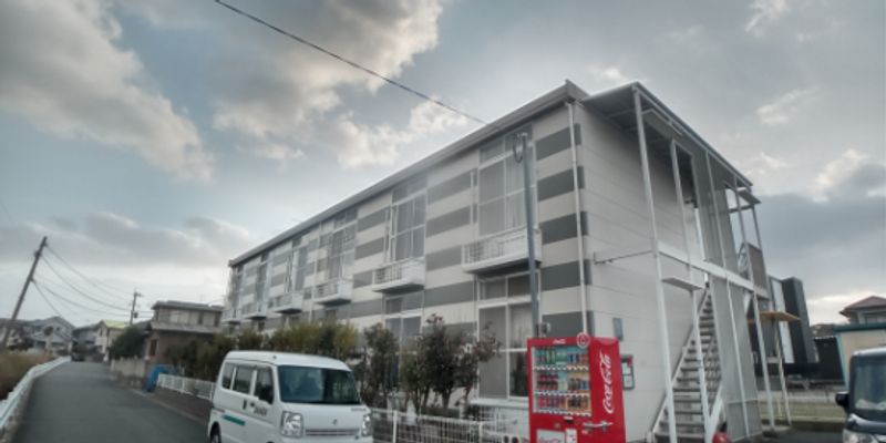 レオパレスＯＮＥ’Ｓ 外観