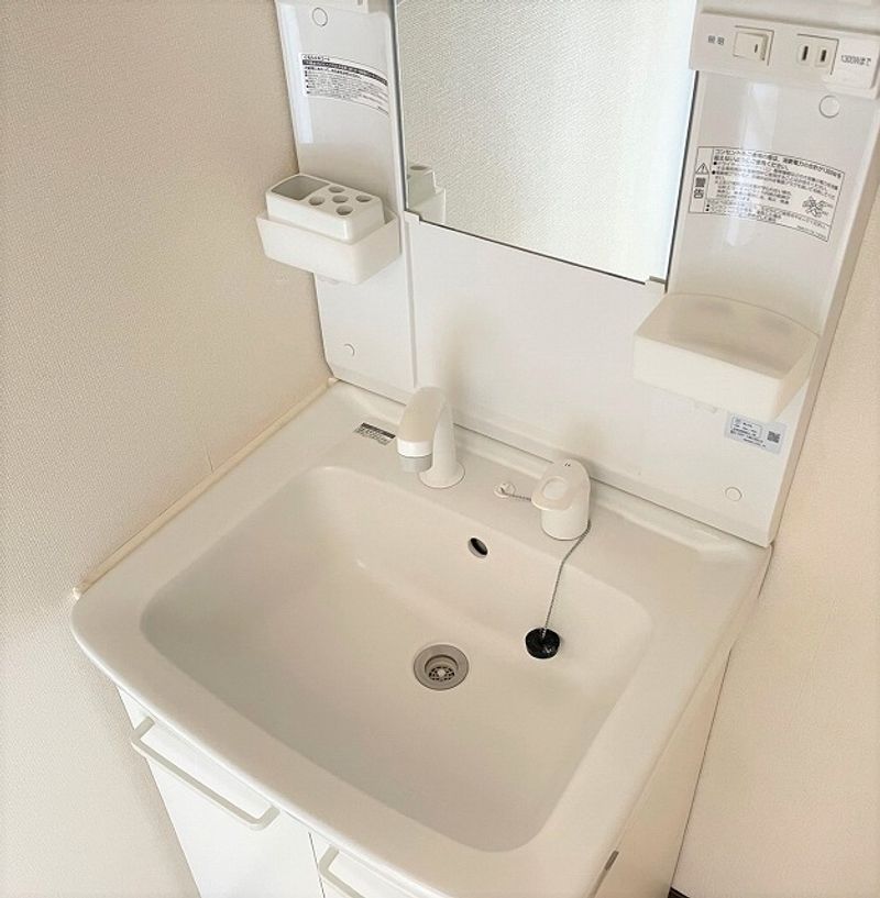 レオネクスト琉海Ⅱ 洗面所