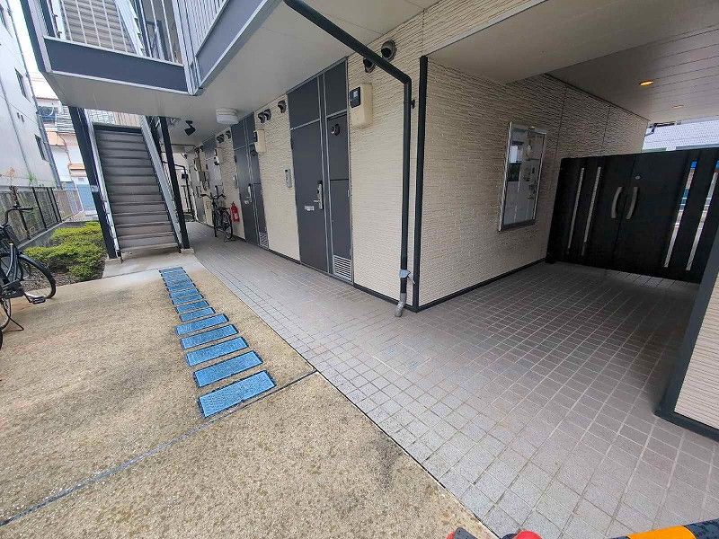レオパレスマルコフォー 共用部分