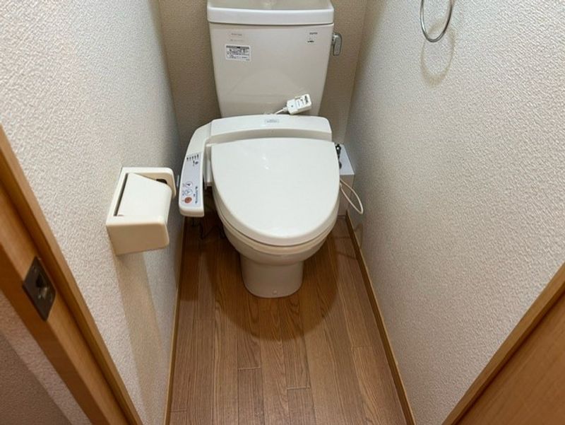 レオパレスピースフル トイレ